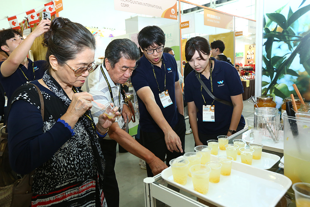 各家企業使出渾身解數，為南臺灣帶來一場精采的食尚饗宴。（圖片提供：外貿協會）