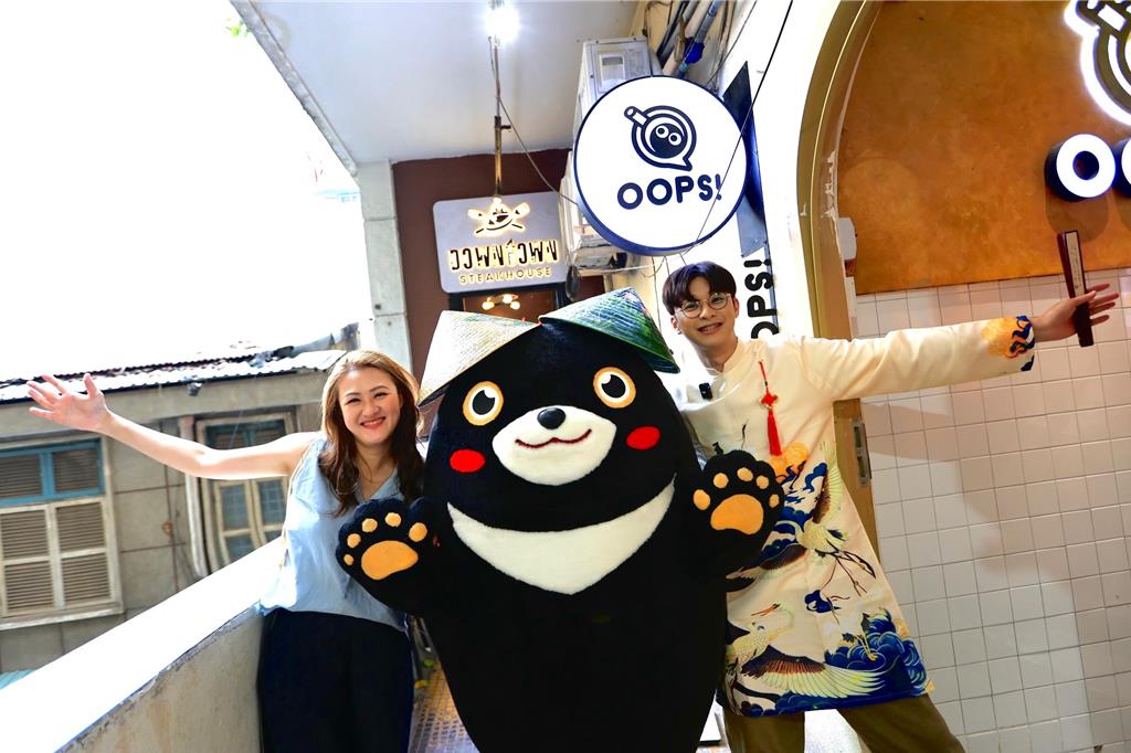 咖啡公寓內的創意車輪餅專賣店「OOPS」創辦人來自岡山。（圖片提供：高市觀光局）