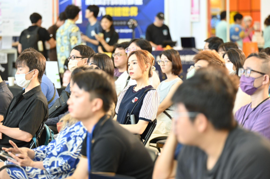 這些來自全球的新創與其在高雄展現的具體合作案例，不僅引入了前瞻技術與創新商業模式，更為在地企業與投資人鏈結國際商機。2025Meet Greater South亞灣新創大南方，迄今已累積5萬人觀展，為南台灣創新創業注入活水。（圖片提供：經濟日報）